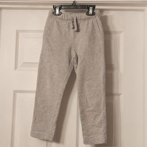 Little boys sweatpants. Size 5T. Oshkosh.